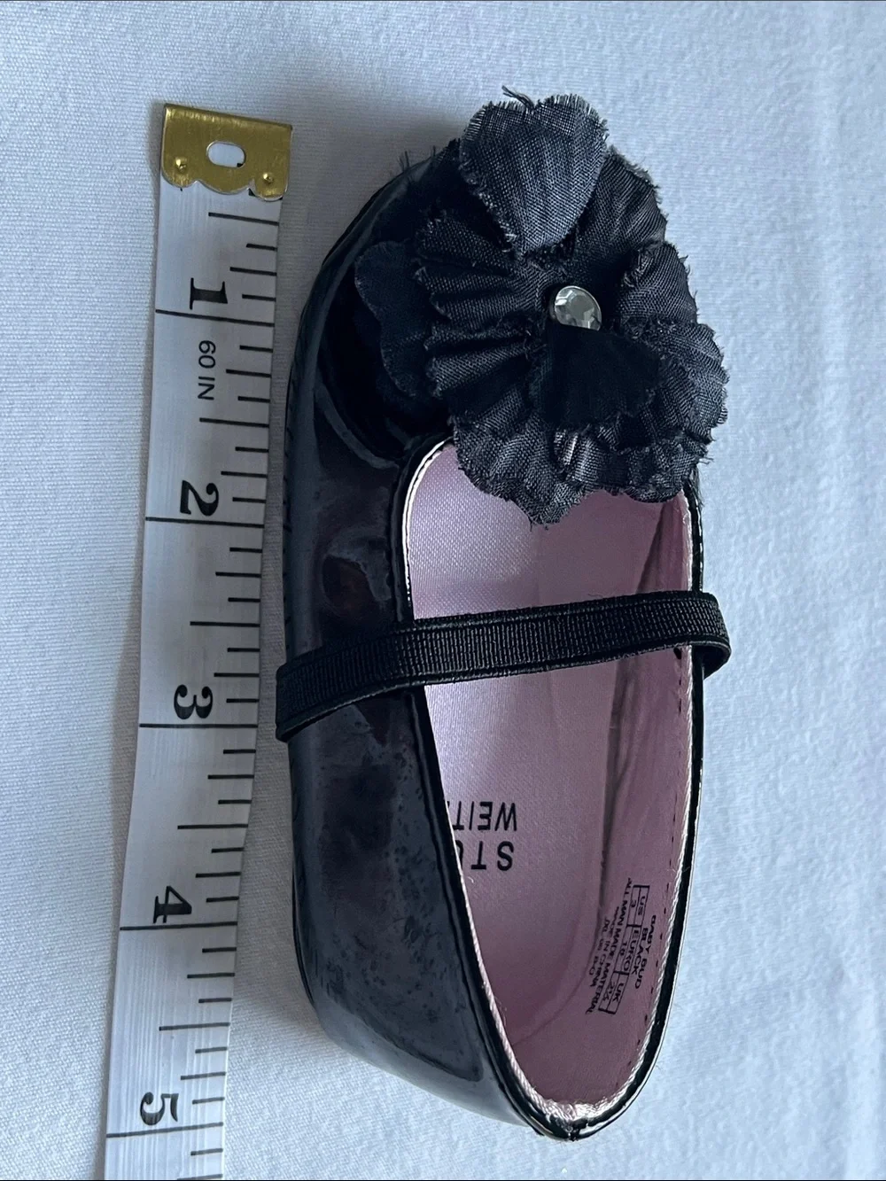 Stuart Weitzman | Baby Shoes Black Patent Mary Janes with Flower Accent Size 3